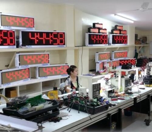 SyncRight clock workers at Star Communications Holding Corp assembly room
